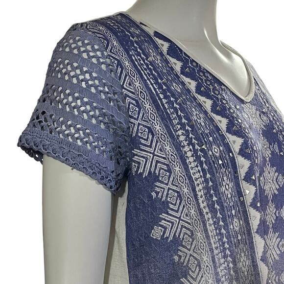 Miss Me White Blue Embellished Short Sleeve Top Tshirt Shirt Size Small - Picture 8 of 10